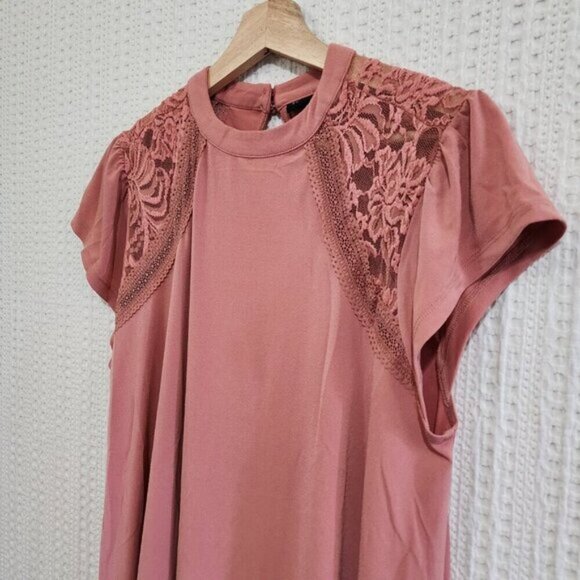 Torrid Plus Size Peach Studio Crepe Jersey Mock Neck Lace Inset Top 0X - Picture 9 of 13